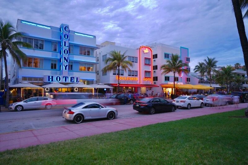 Гостиница Parisian Hotel South Beach в Майами-Бич