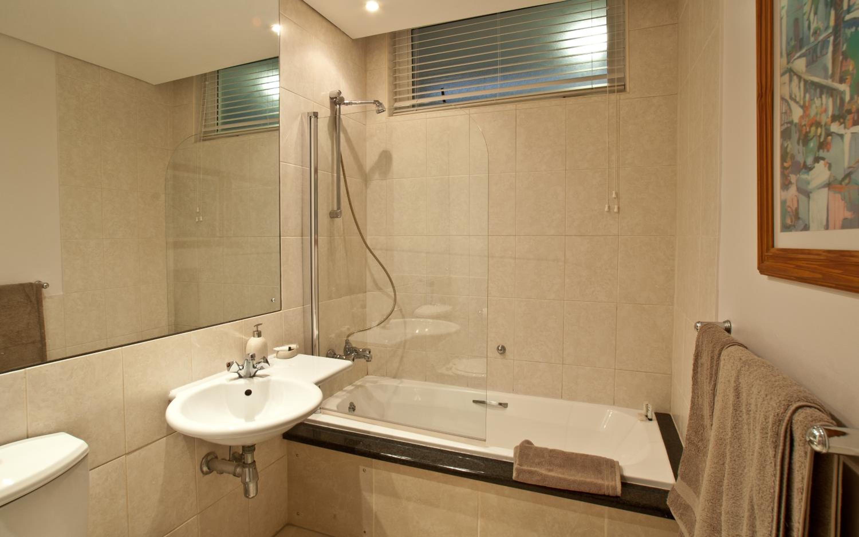 Фото 506 Lighthouse Mall