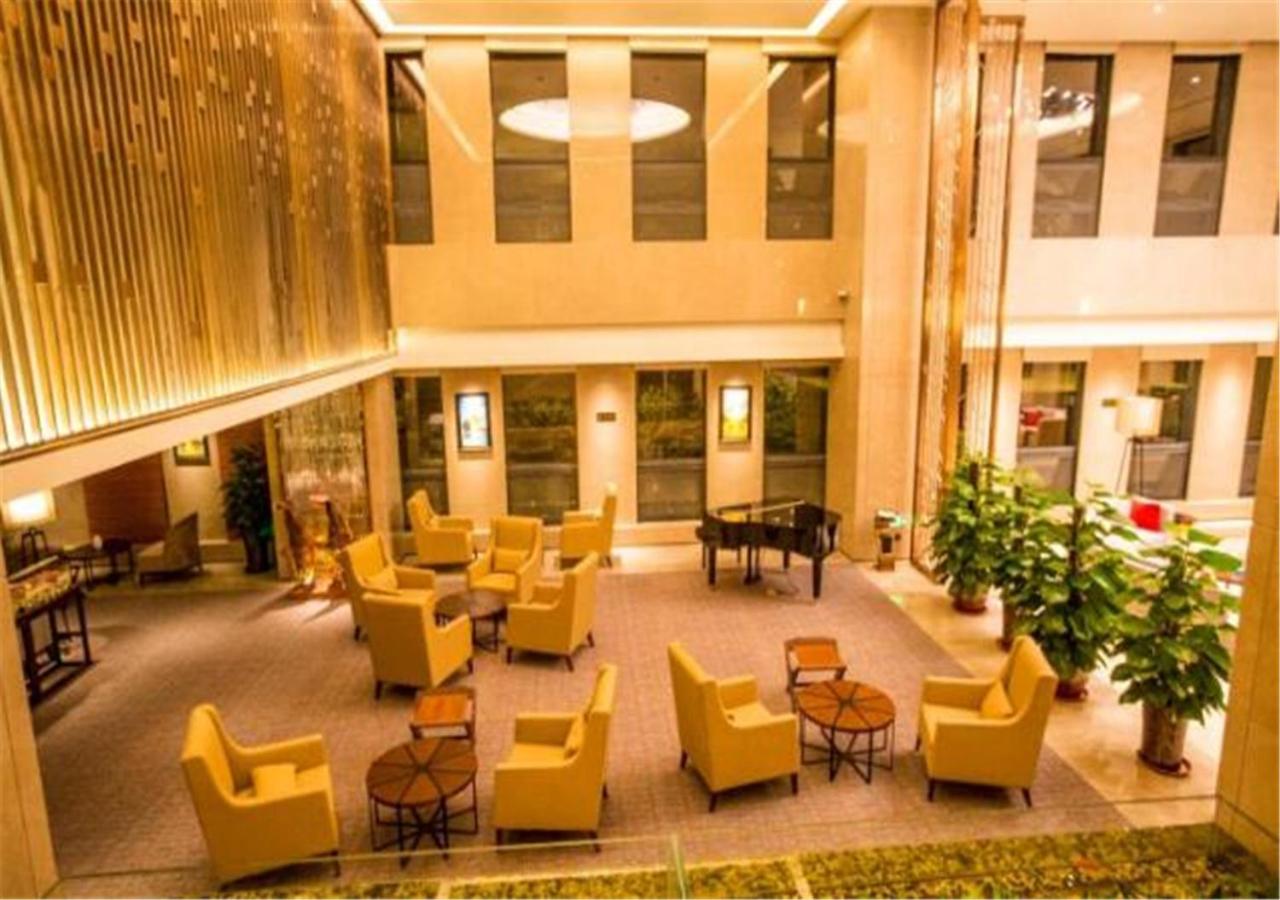 Фото Ramada Jinan