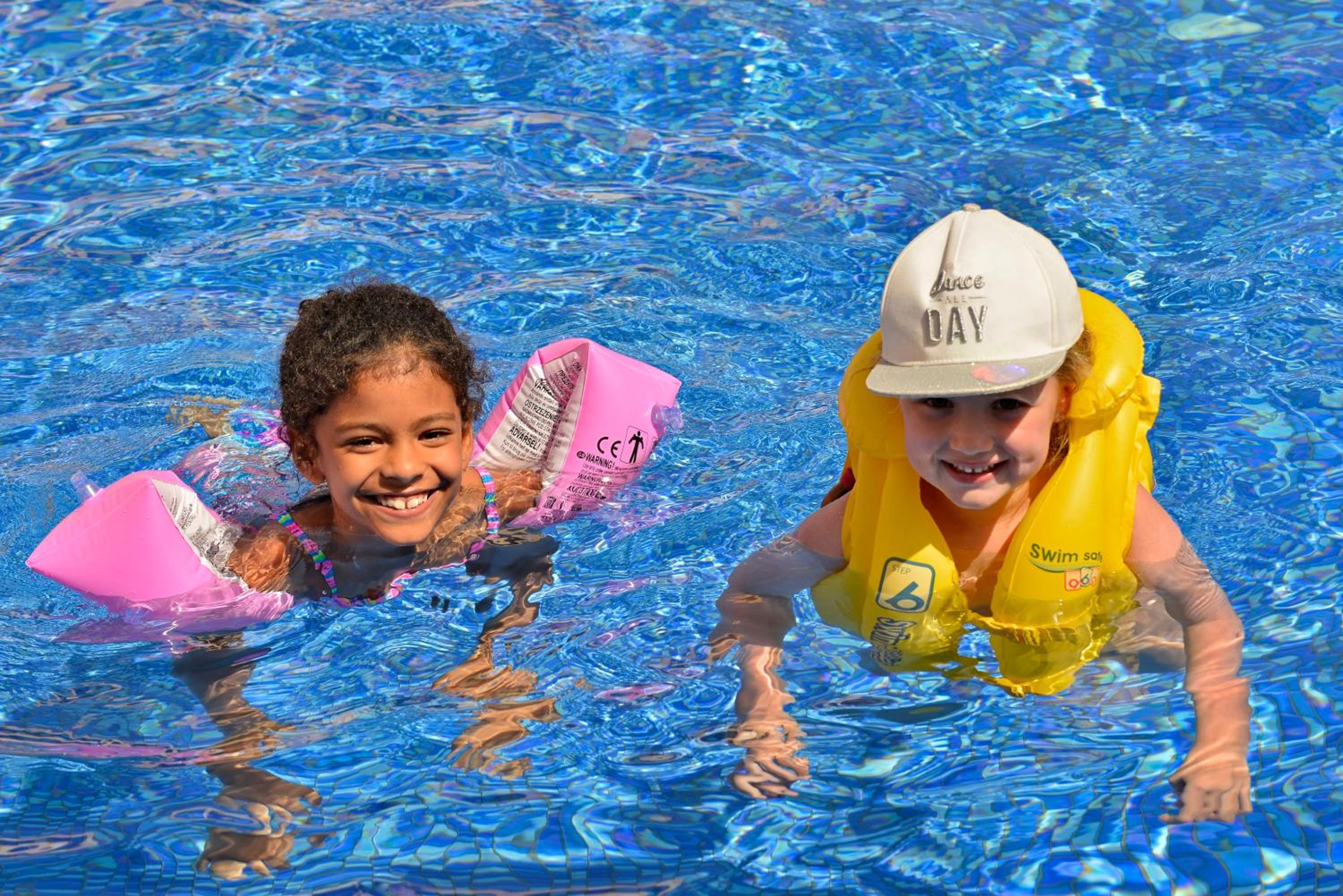 Фото Апартаменты Napa Prince Hotel