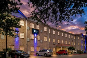 Гостиница MainStay Suites Addison-Dallas в Льюисвилле