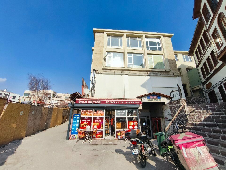 Market Guven Bazaar, Ankara, photo