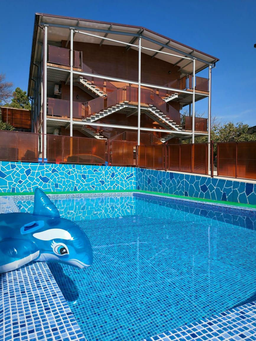 Фото отеля 2