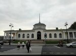 Вокзал Павловск (Privokzalnaya ploshchad, 1), estación de tren
