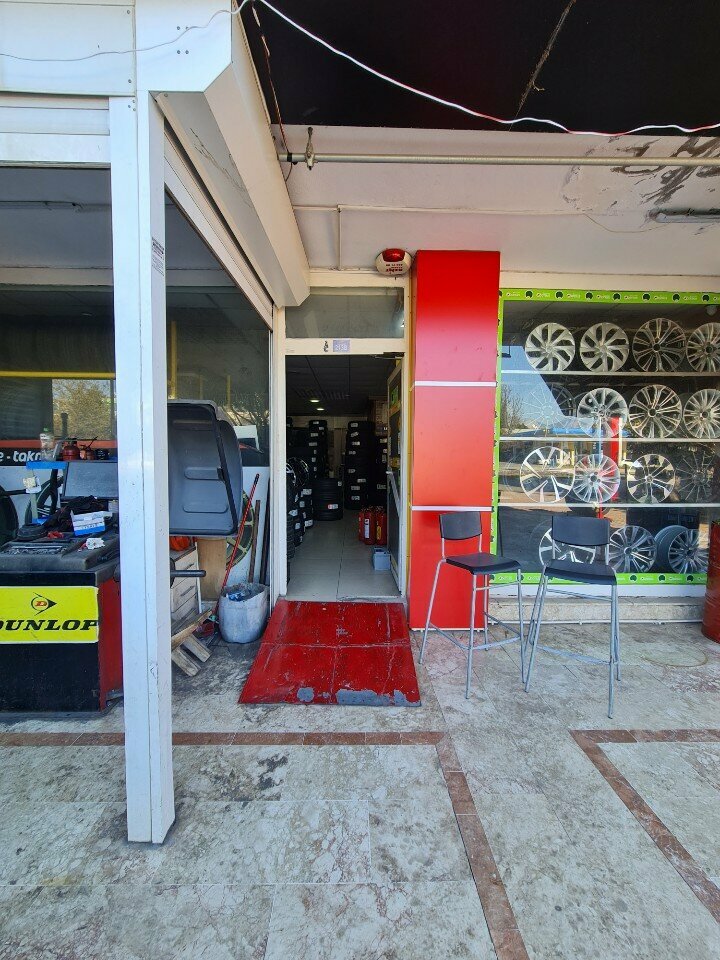 Tires and wheels Güçlü Brothers Auto Tire Petlas, Antalya, photo