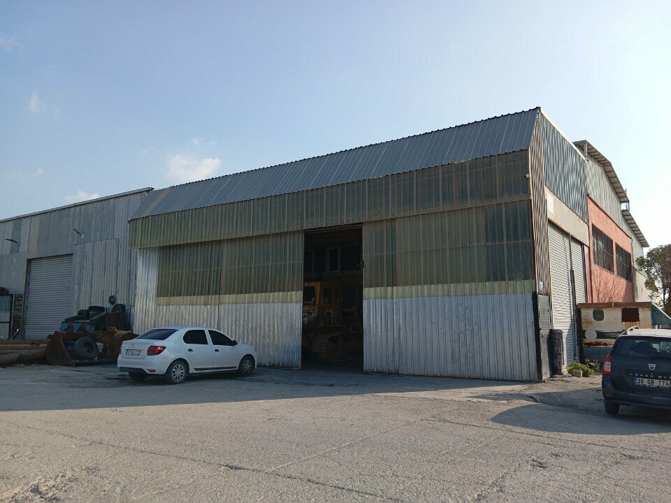 Trucks Isler Machinery, Izmir, photo