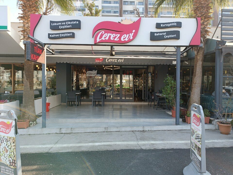 Nuts, snacks, dried fruits Çerez Evi, Izmir, photo