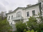 Музей-усадьба Л.Н. Толстого Ясная Поляна, Флигель Кузминских (derevnya Yasnaya Polyana, 2/2), museum