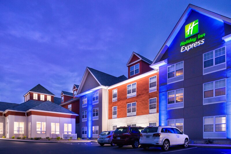 Гостиница Holiday Inn Express Mystic, an Ihg Hotel