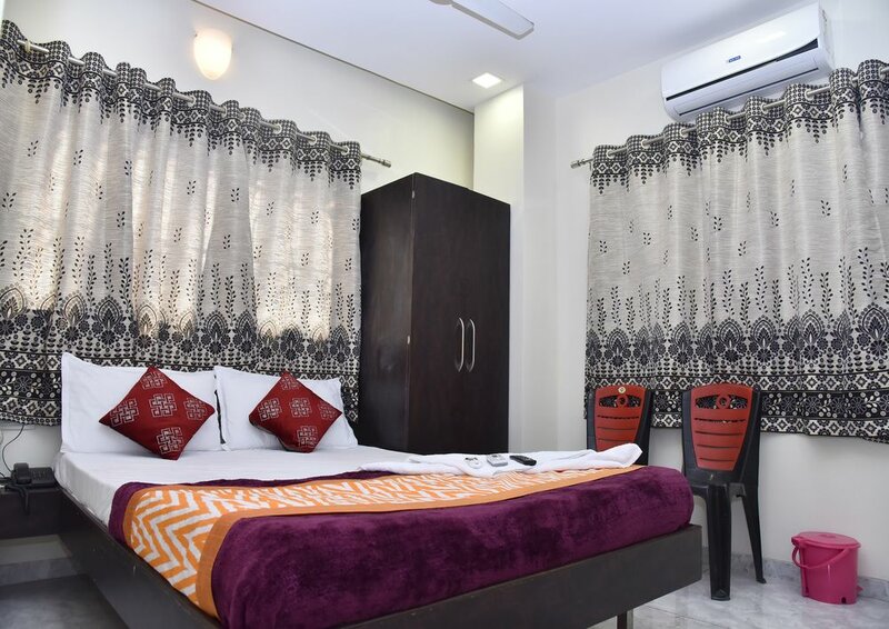 Гостиница Hotel Royal Front Residency в Аурангабаде