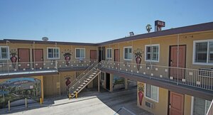 Rosa Bell Motel - Los Angeles