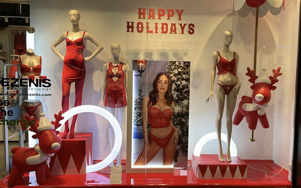 Clothing store Tezenis, Livorno, photo