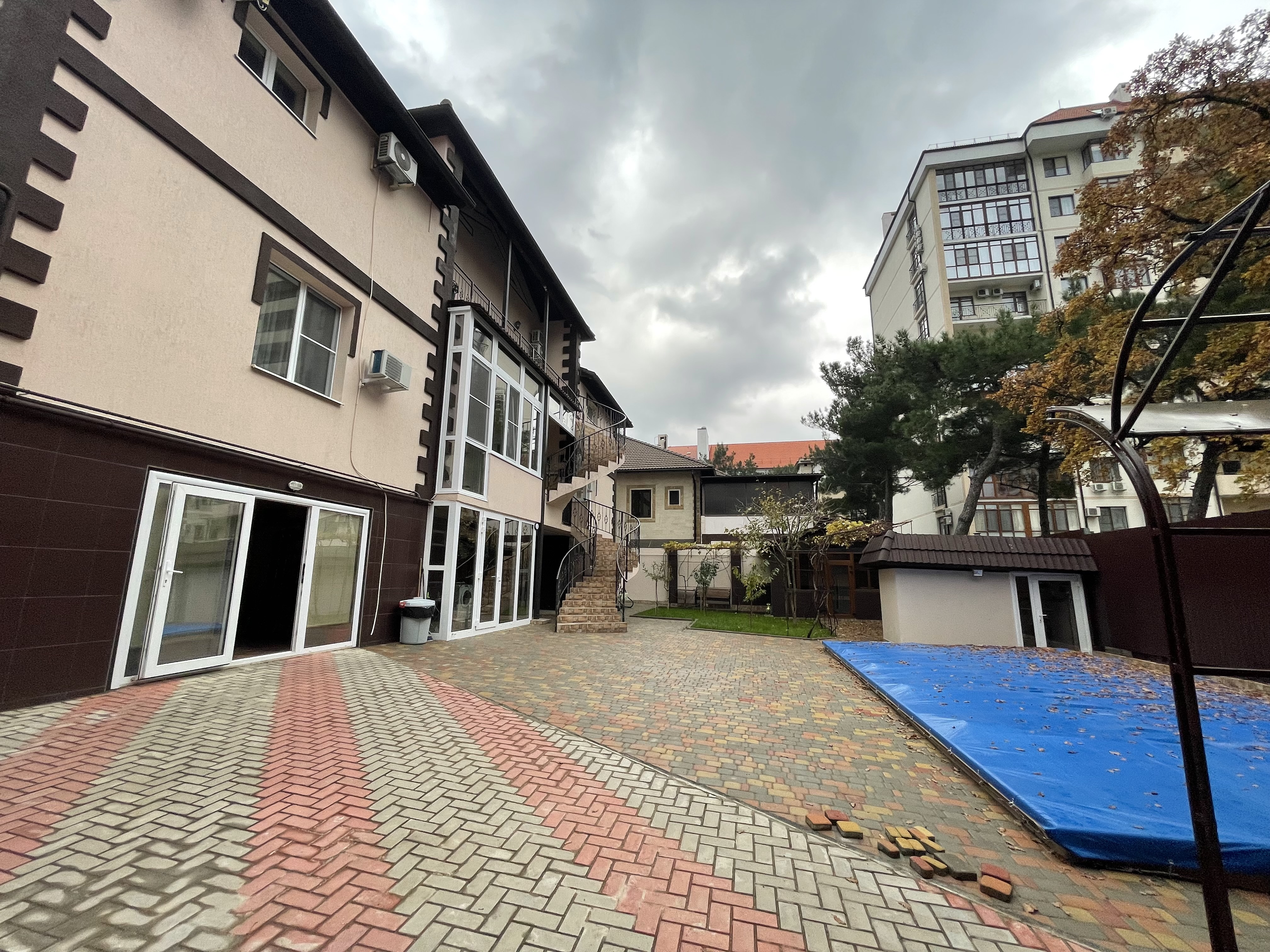 Фото Инфинити