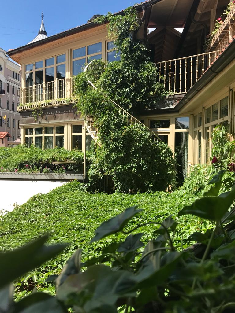 Фото Амбассадори