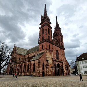 Basler Münster (Basel-Stadt, Basel, Münsterplatz), landmark, attraction