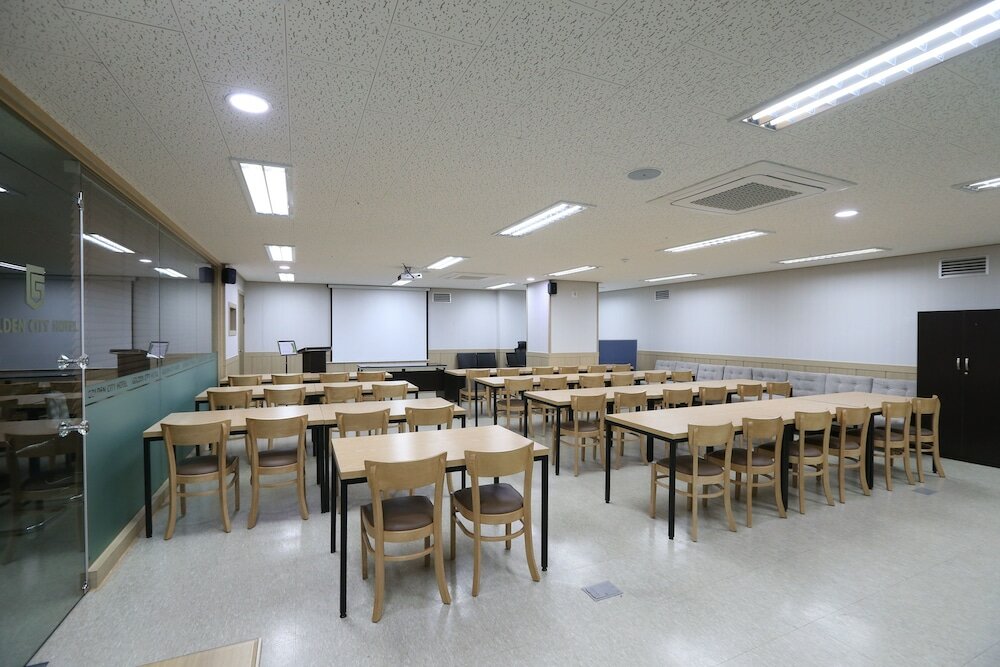 Фото Golden City Hotel Dongdaemun