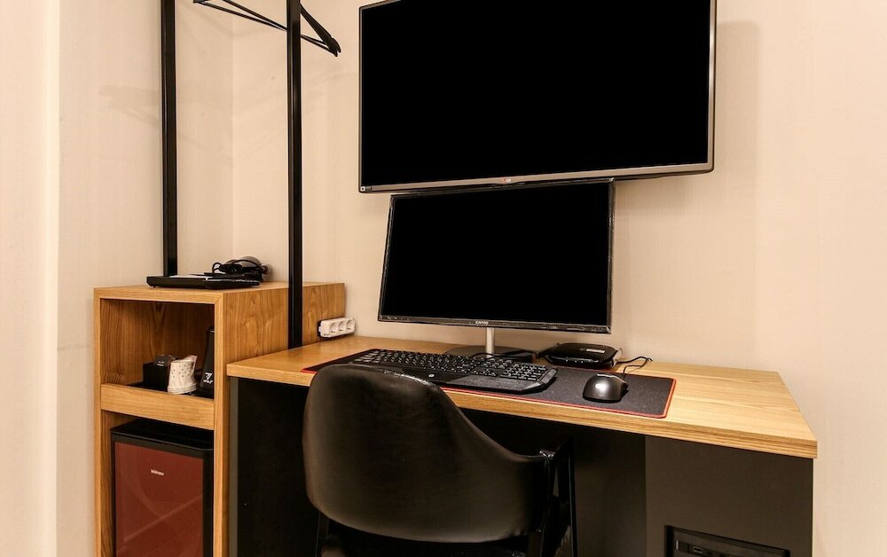 Фото Busan Seomyeon Business Hotel J7