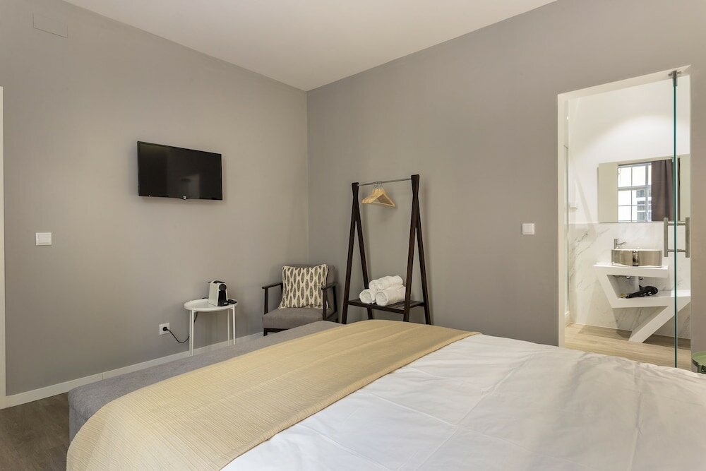 Фото The Hygge Lisbon Suites - Picoas