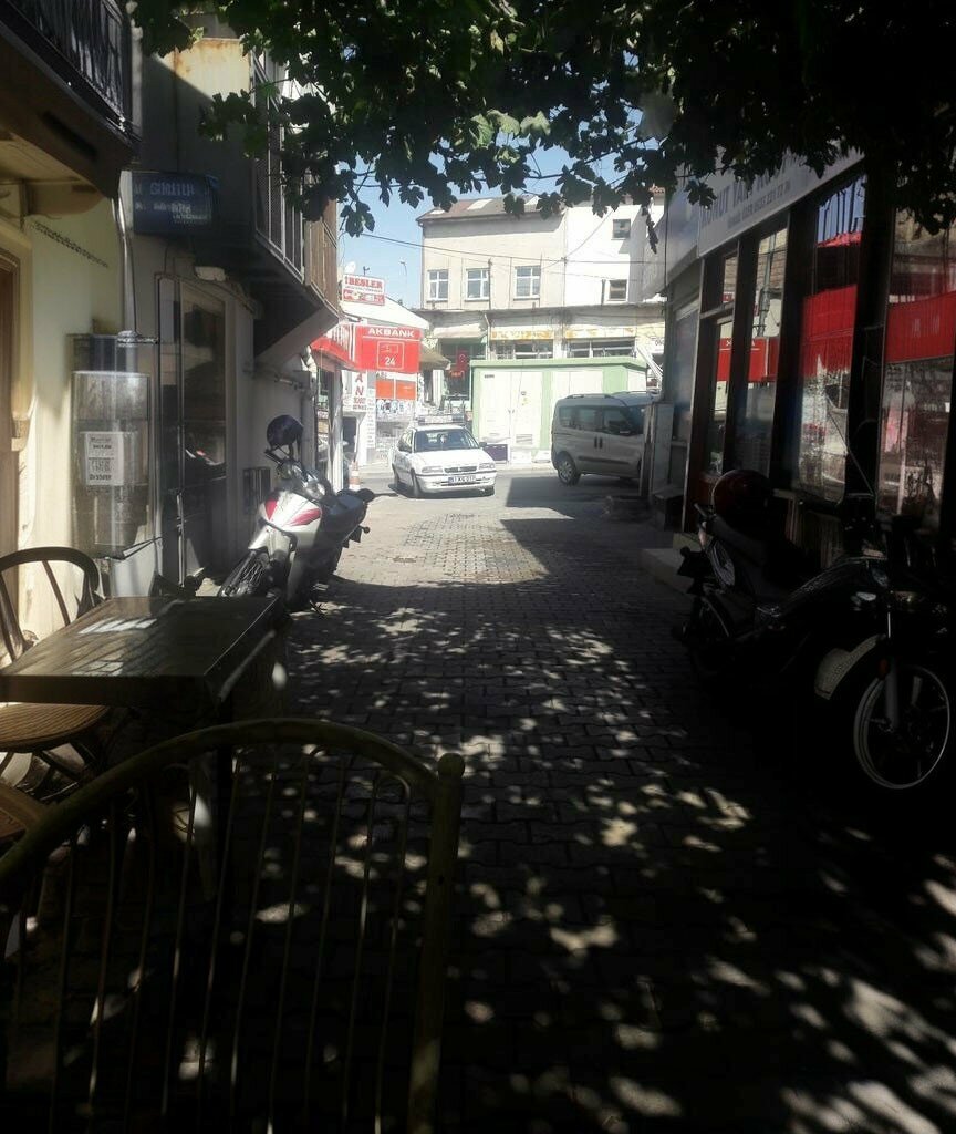 Cafe Oz Besler, Bor, photo