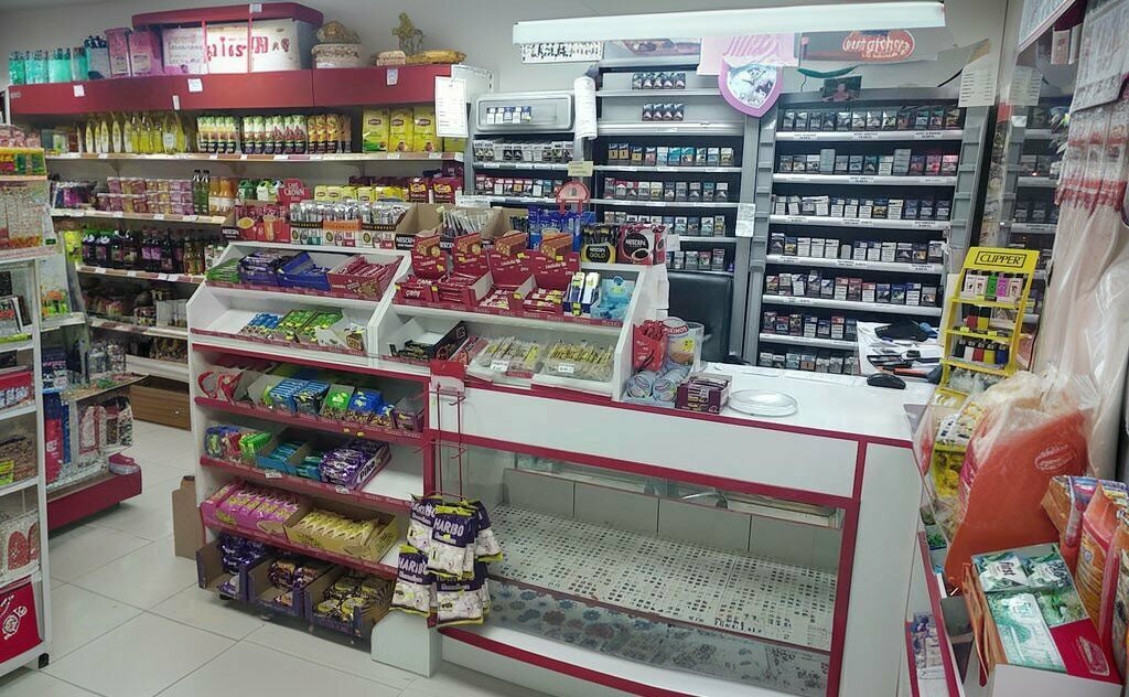 Convenience store Tugrul Market, Burdur, photo