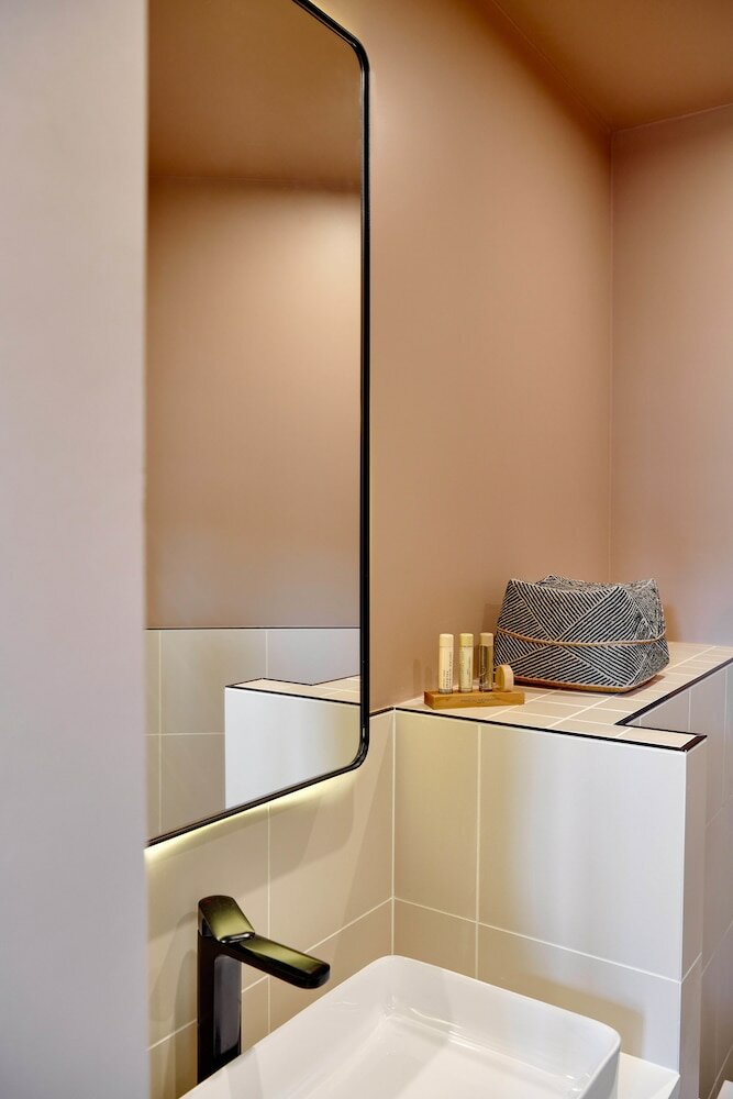 Фото Tinah Paris - Reaumur Montorgueil