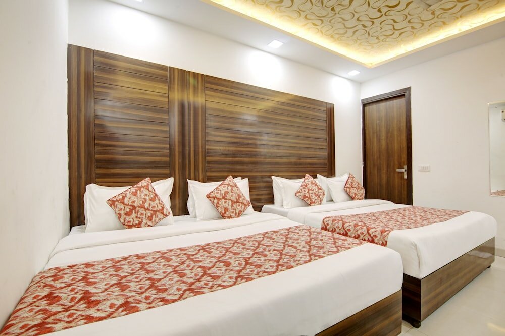 Фото Airport Hotel Chanakya