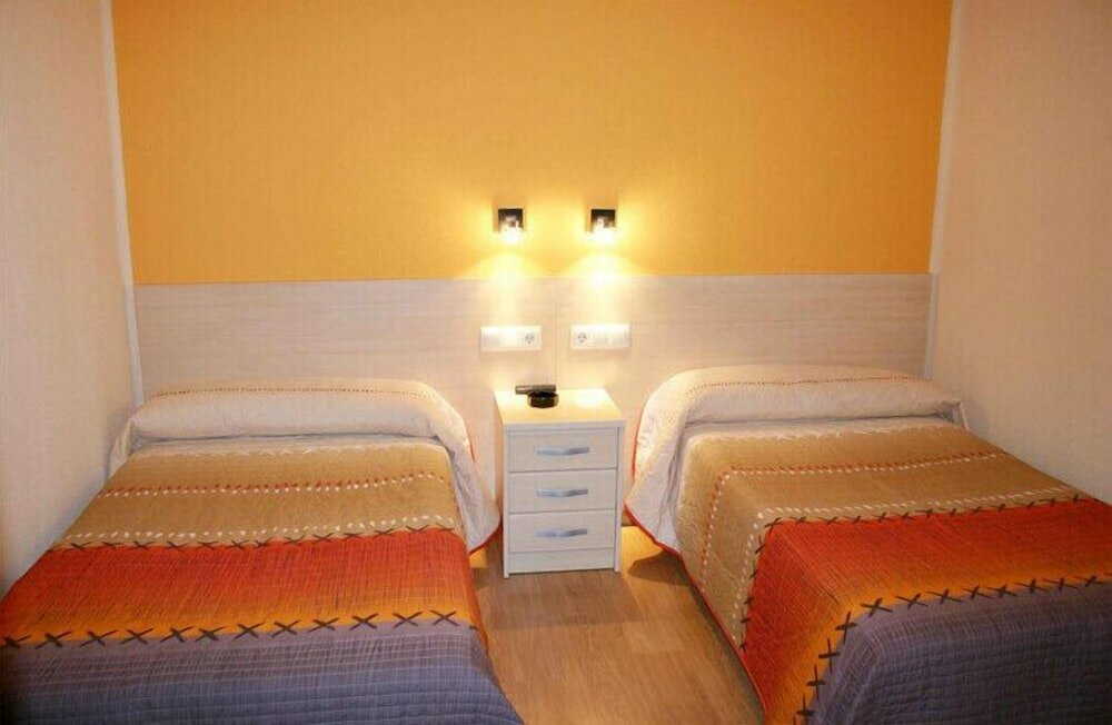 Фото Hostal Hispánico I