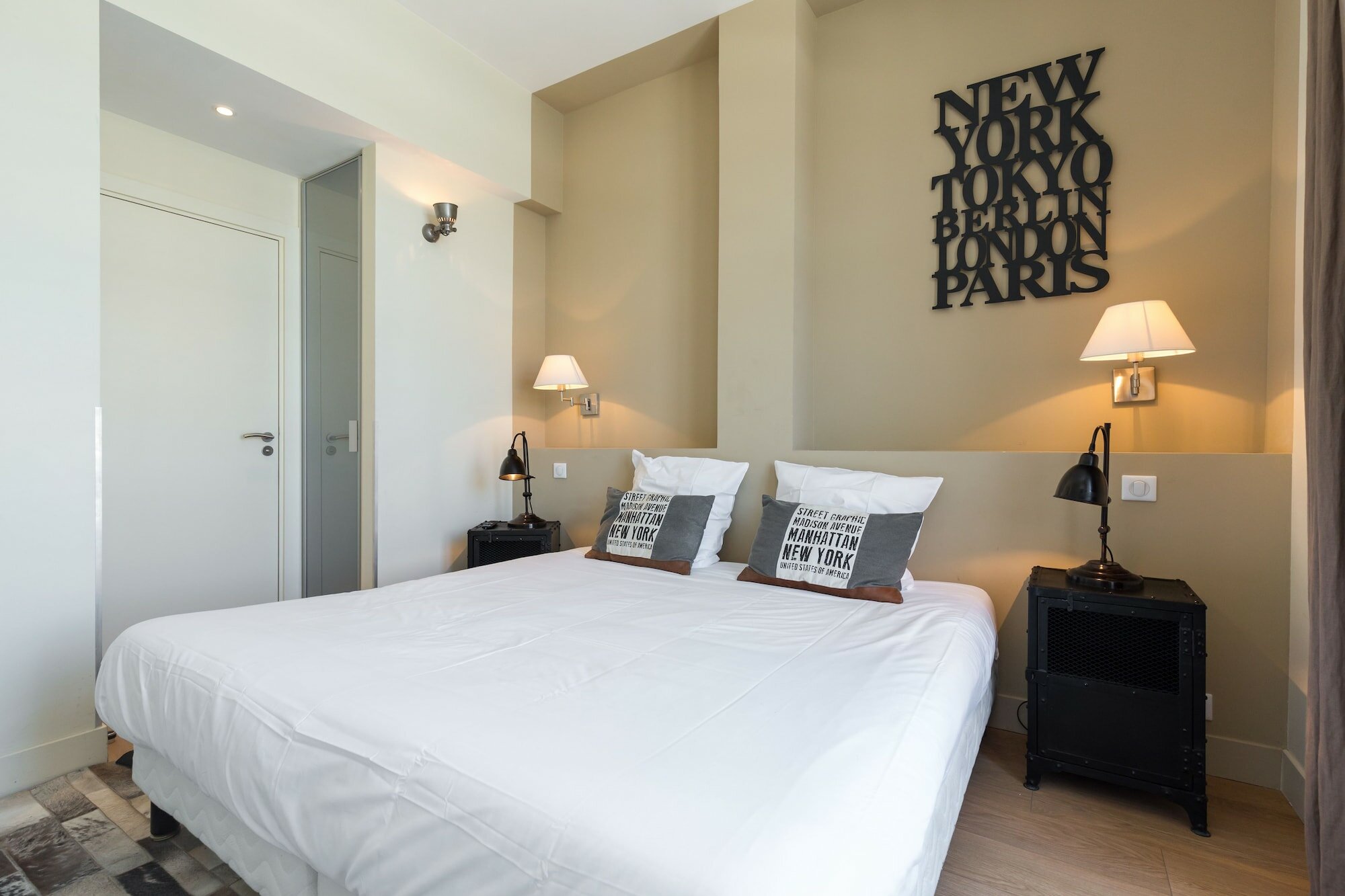 Фото Florella Jean Jaures