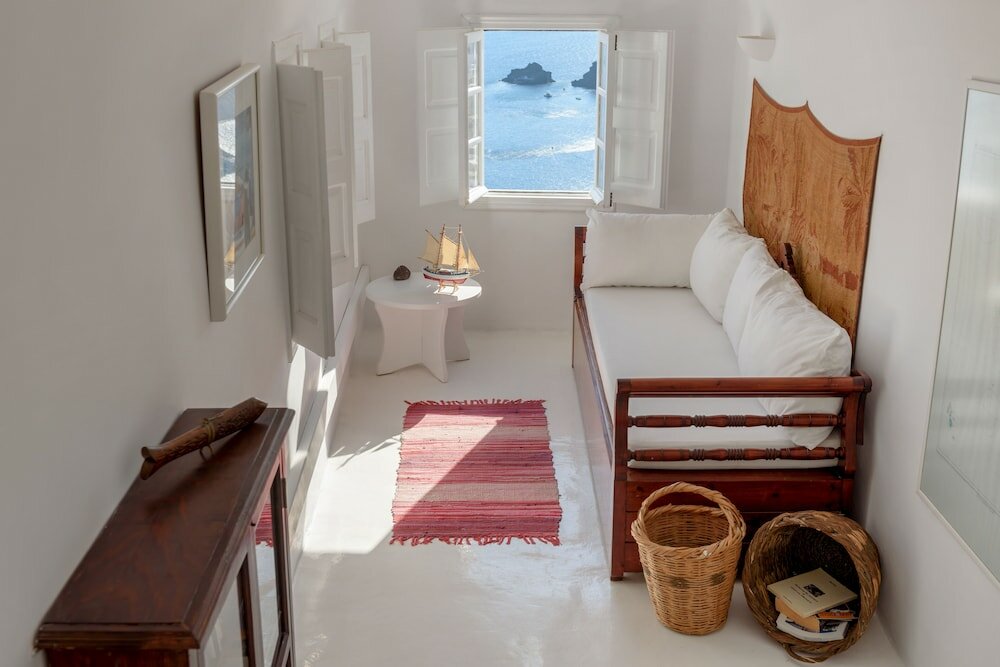 Фото White House Villa