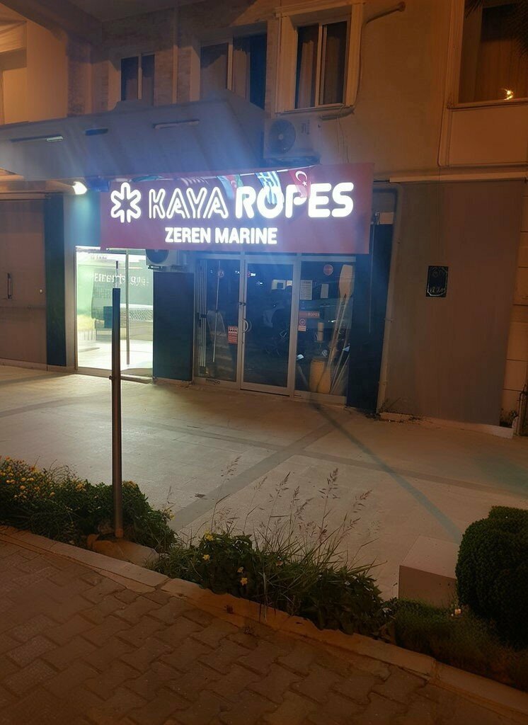 Grocery Zeren Marine, Cesme, photo