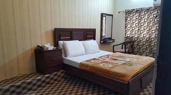 Фото Hilltop Hotel