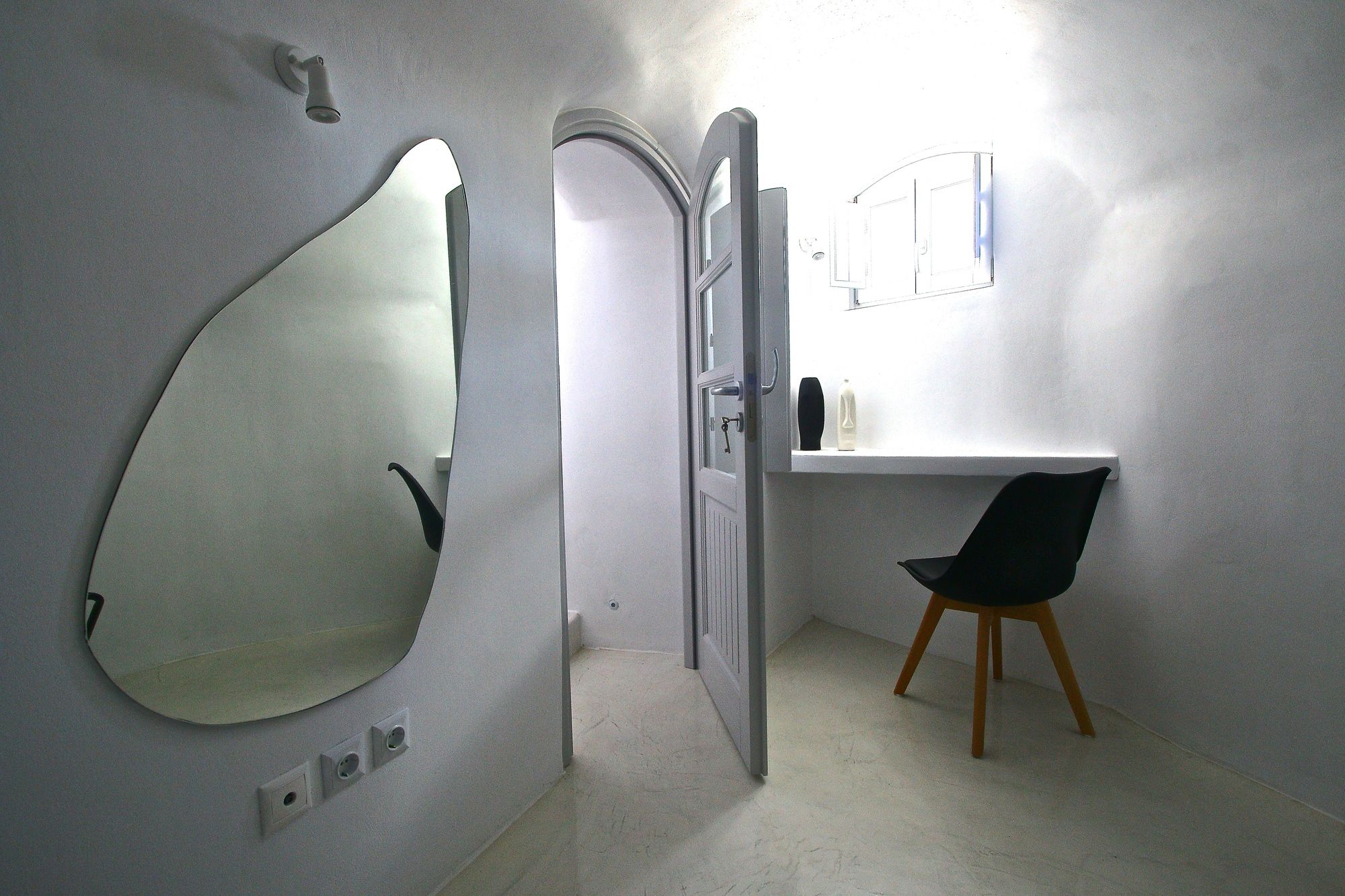 Фото Fertimo Suites by Karpimo