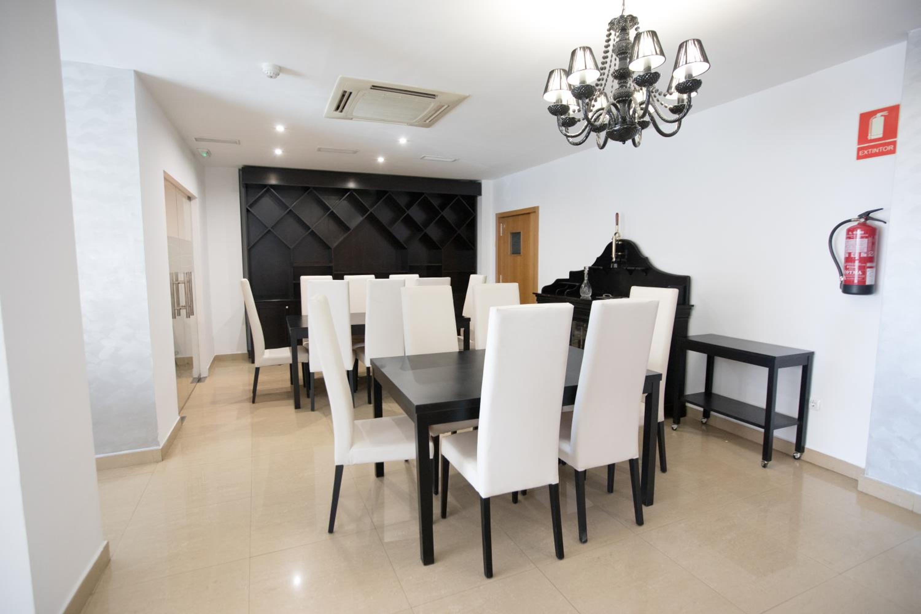 Фото Dos Hermanas