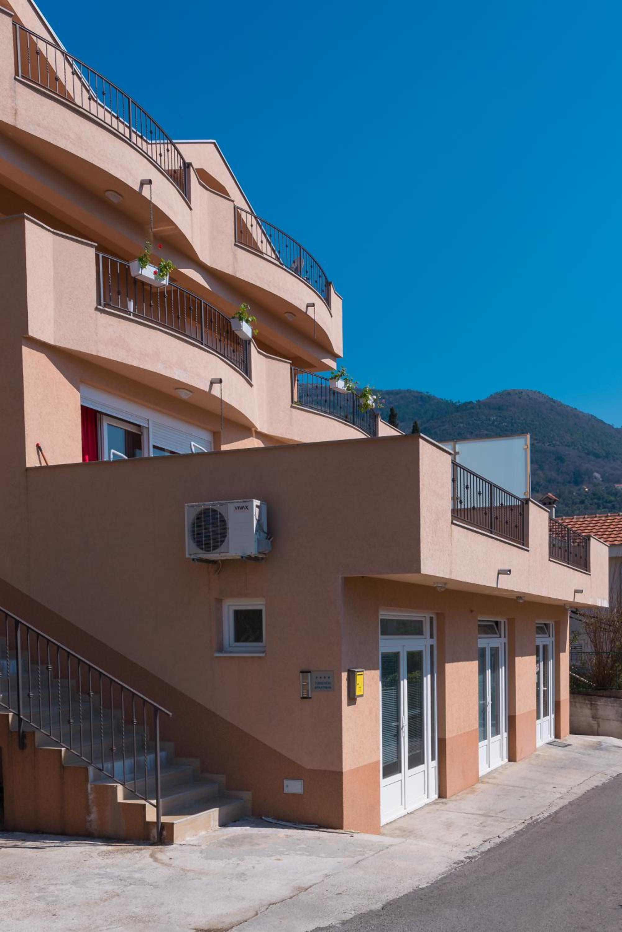 Фото Apartments City Center