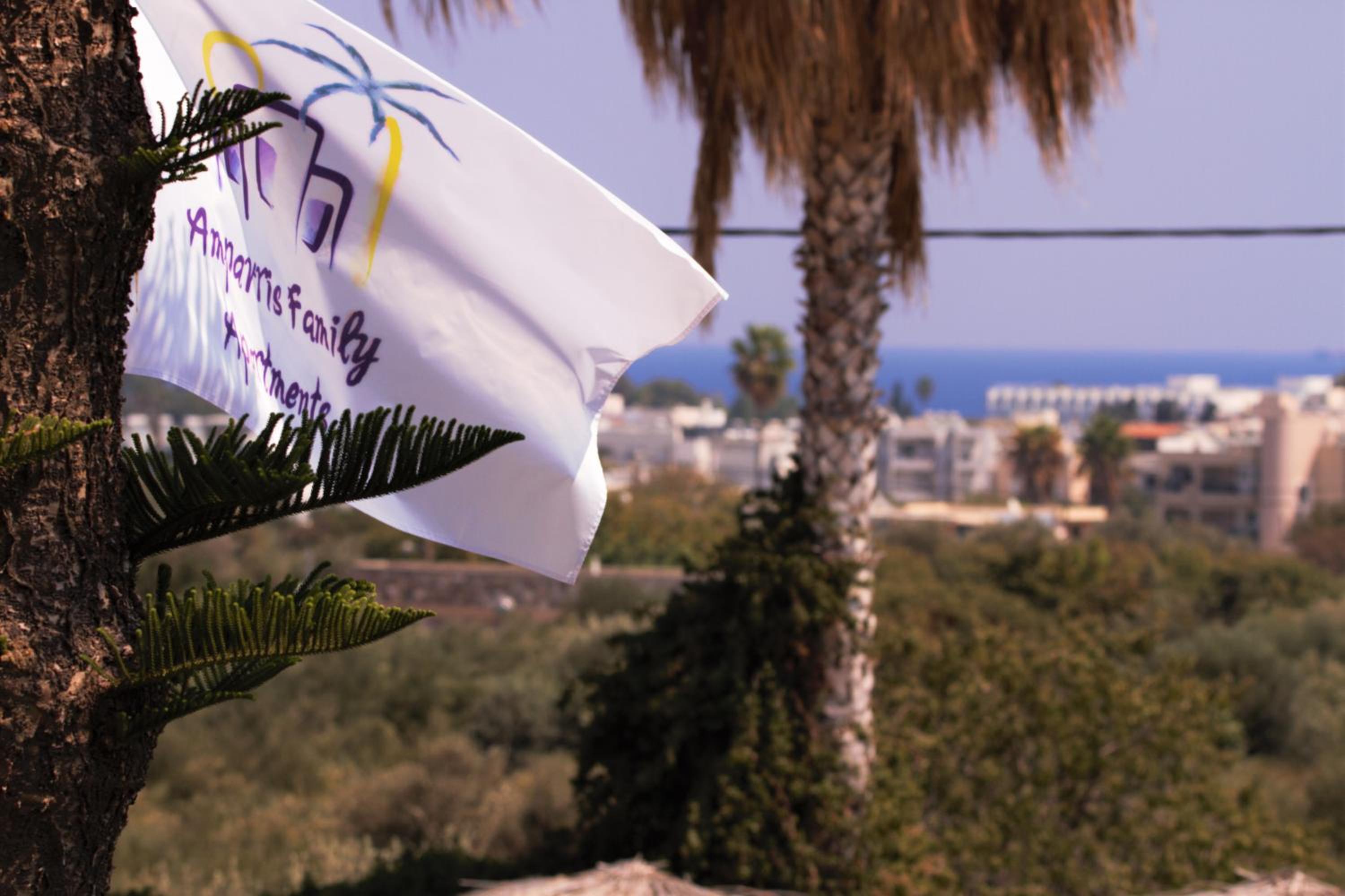 Фото Ampavris Family Apartments