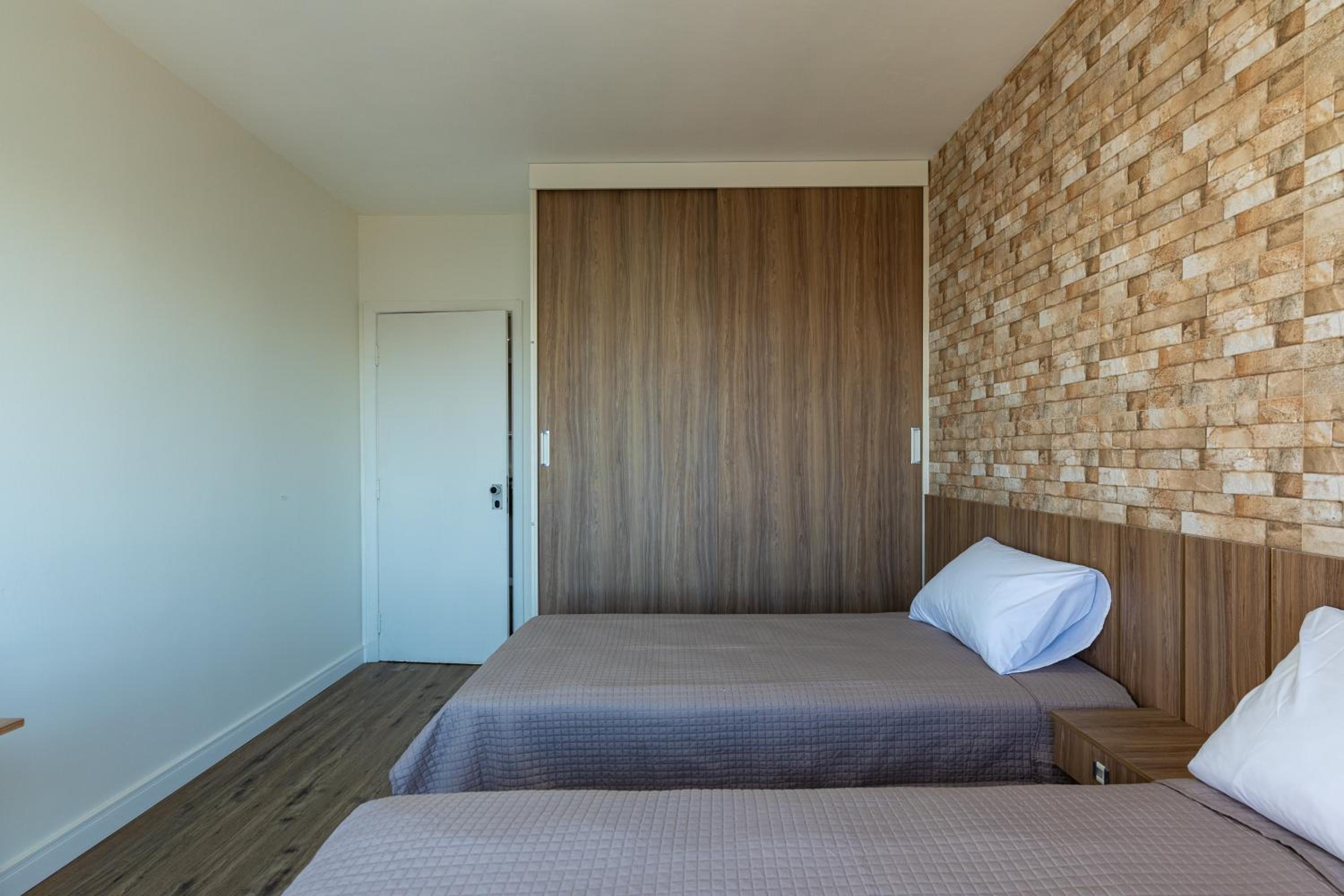 Фото Bristol Metropolitan Flat