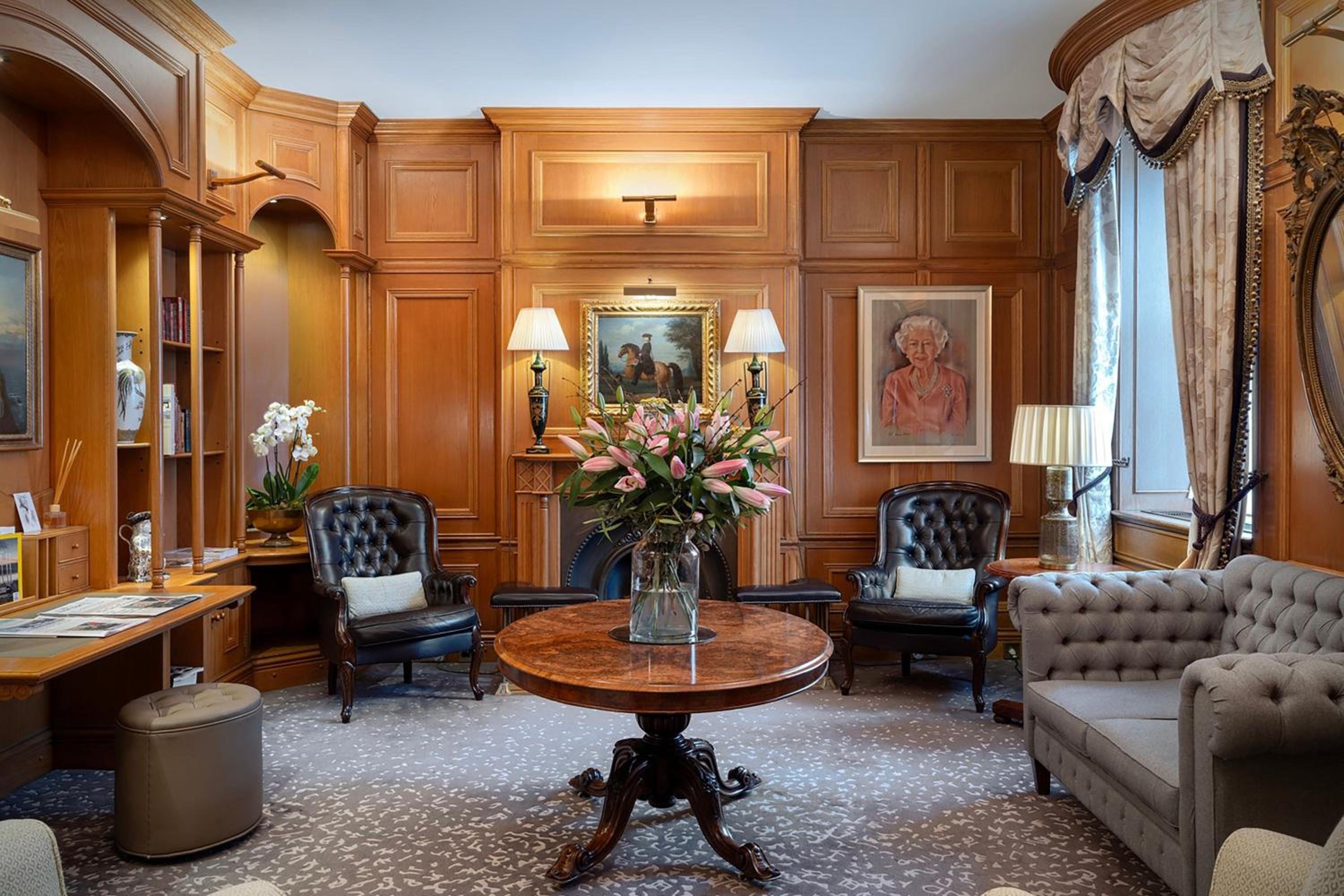 Фото 47 Park Street - Grand Residences by Marriott