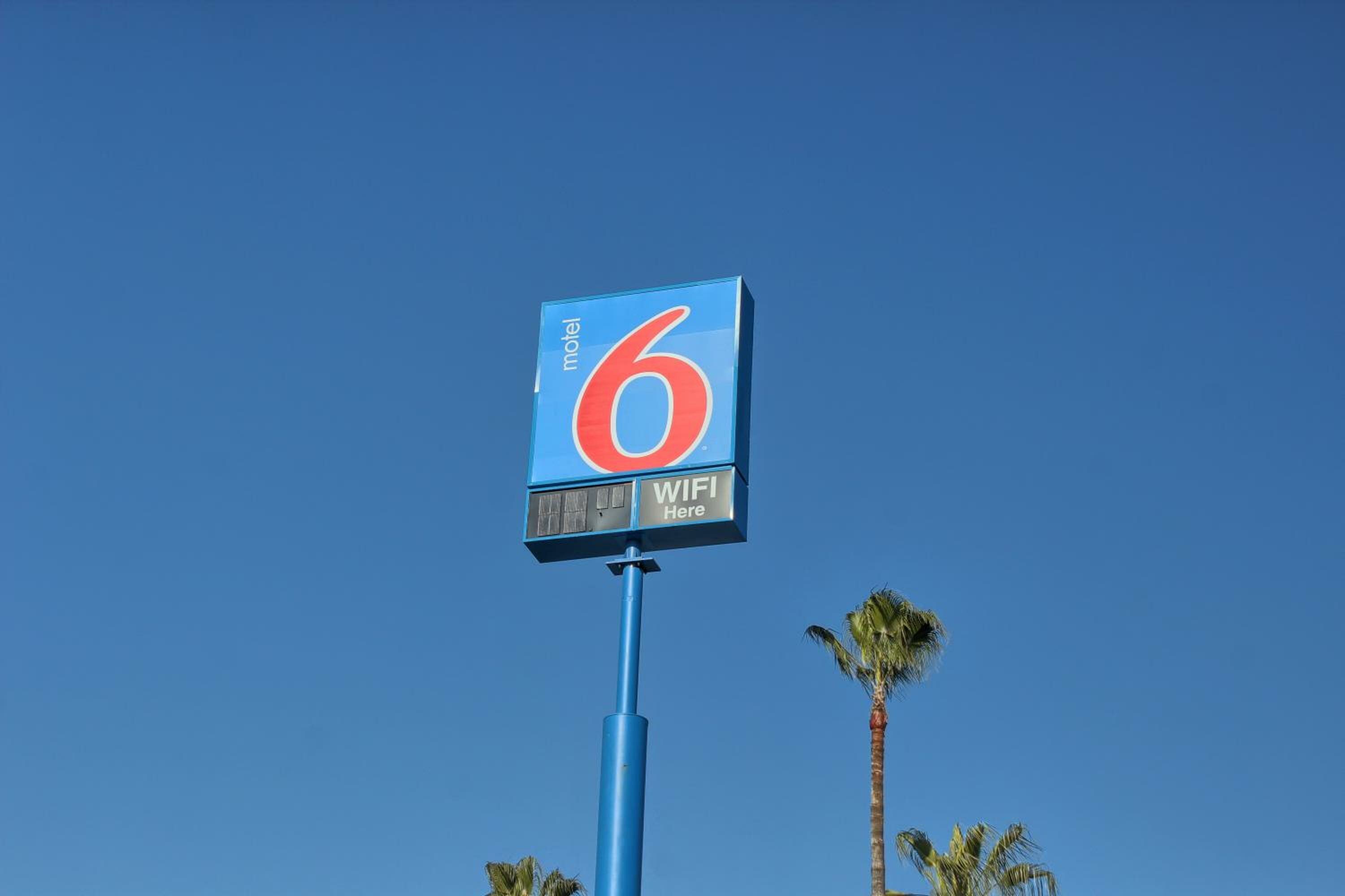 Фото Motel 6 Merced, Ca