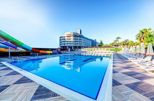 Гостиница Bera Alanya в Конаклы