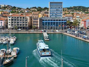 Гостиница Hotel Mercure Toulon La Seyne-Sur-Mer