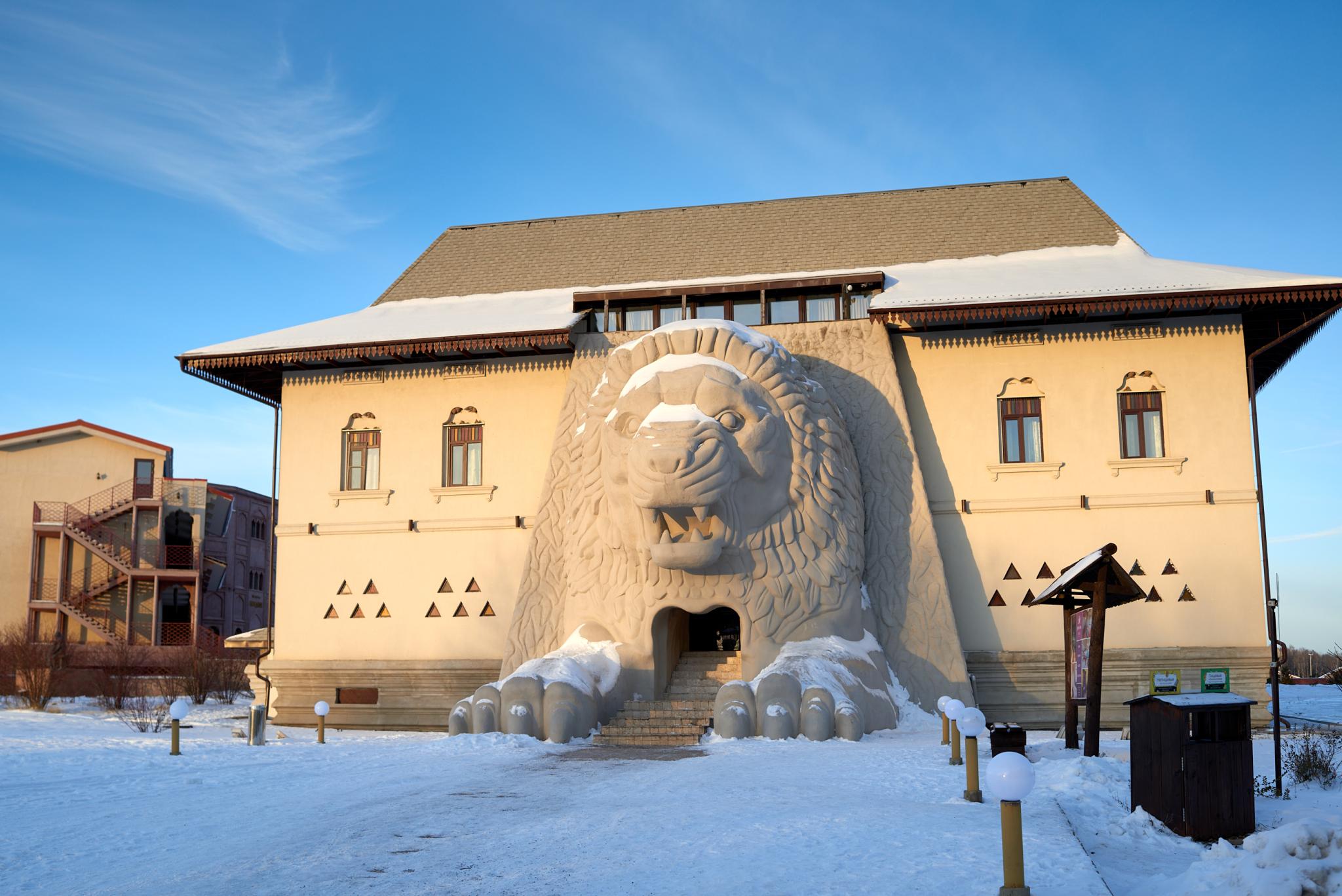 Фото отеля 2