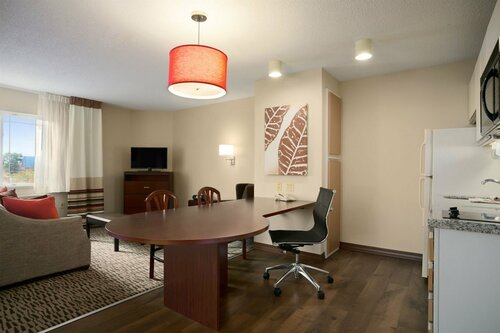 Гостиница MainStay Suites Hartford Meriden