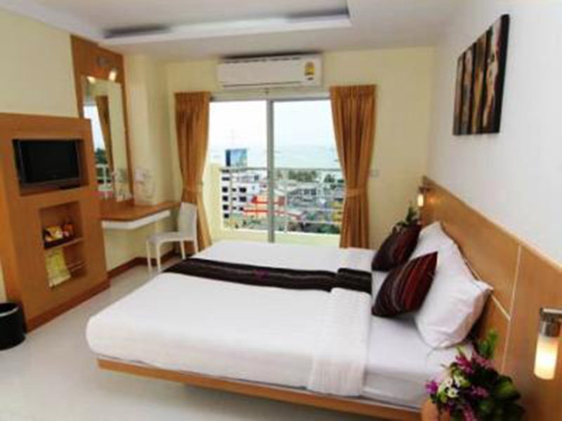 Фото отеля 3