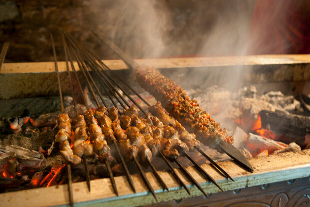 مقهى Eski Babel Ocakbasi Restaurant ، اسطنبول، صورة