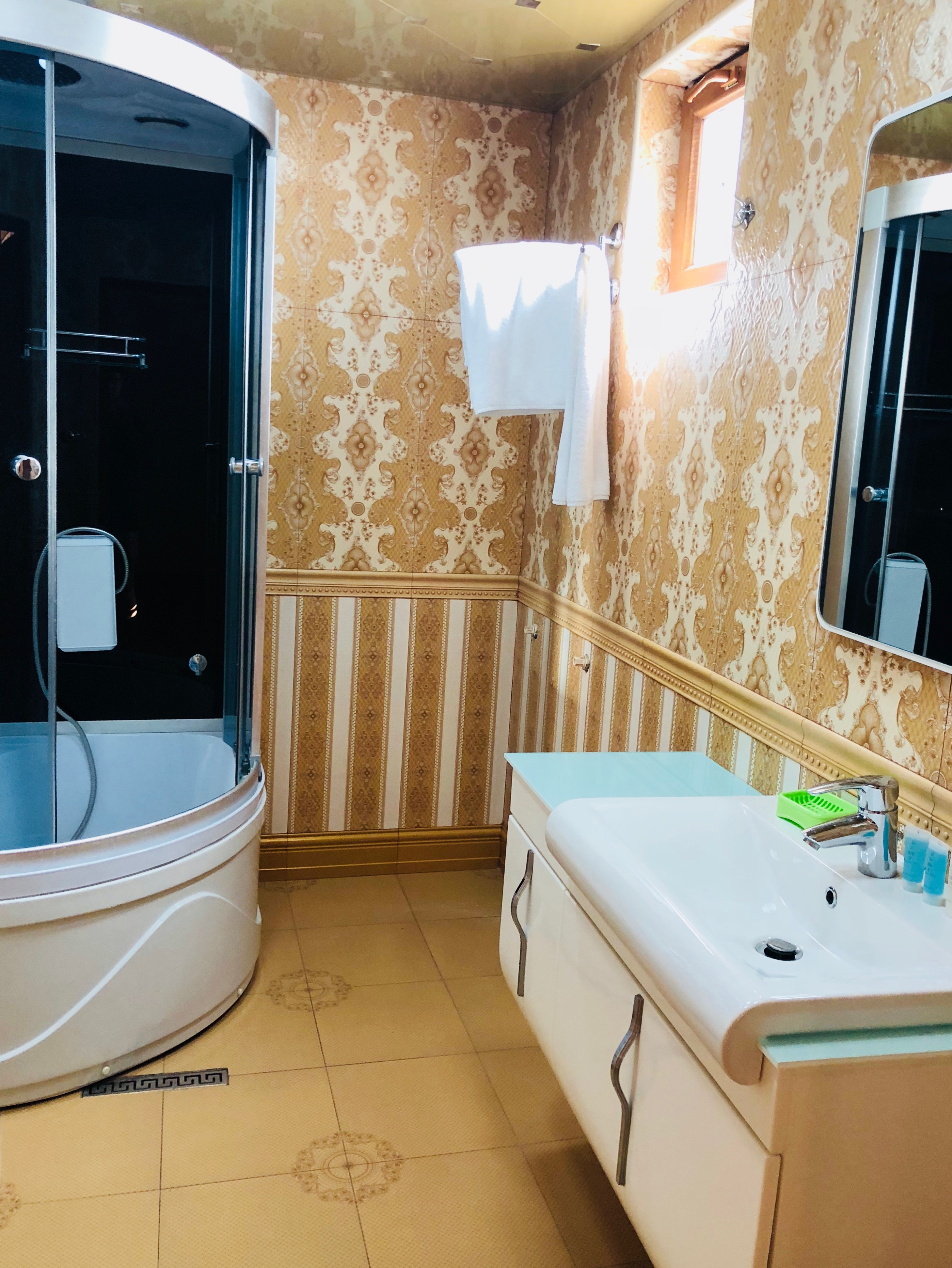 Фото Amadeo Hotel & Apartments