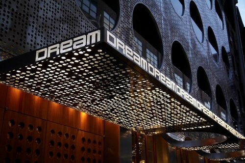 Гостиница Dream Downtown в Нью-Йорке