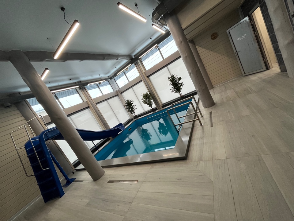 Фото Светлый