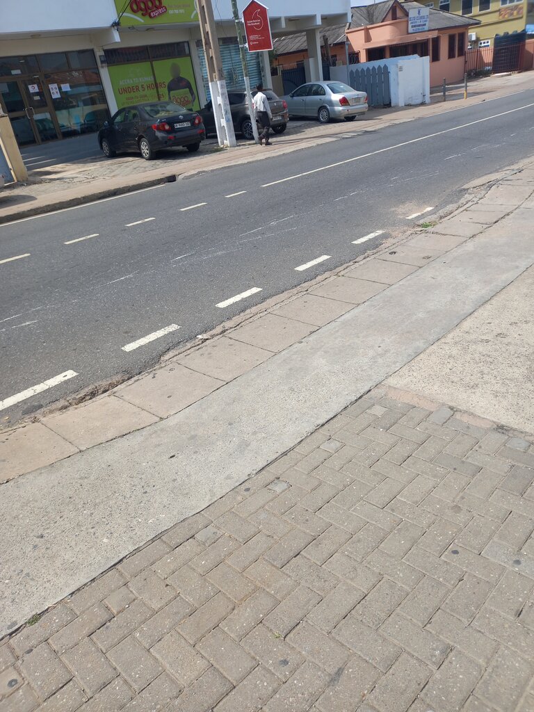 Management company Agoo Express, Accra, photo