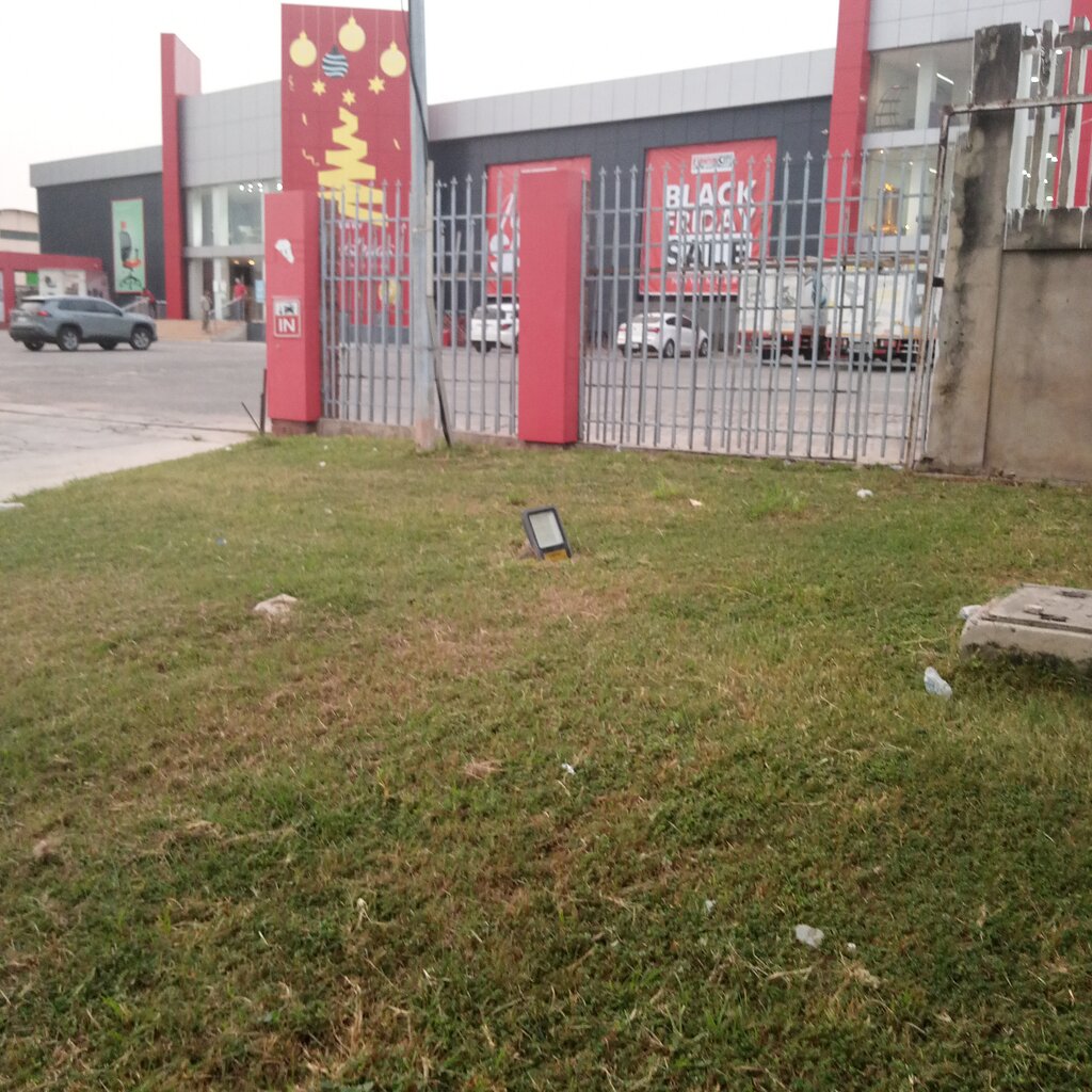 Clothing store Shopper Ghana Limited, Accra, photo
