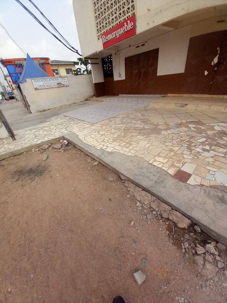 Hairdresser Remarqueble, Accra, photo
